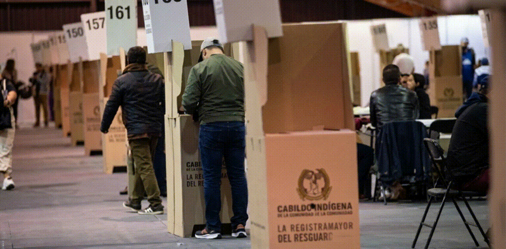 Ciudadanos en jornada electoral
